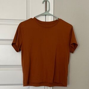 Everlane Rust Short Sleeve Tee